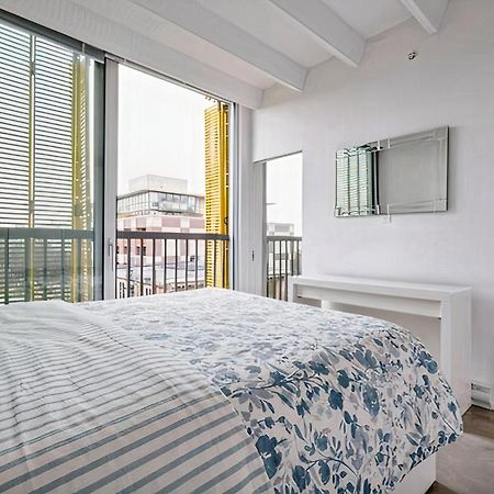 Modern, Bright & Central 1-Bed Downtown Apt Close To Rogers Arena فانكوفر المظهر الخارجي الصورة