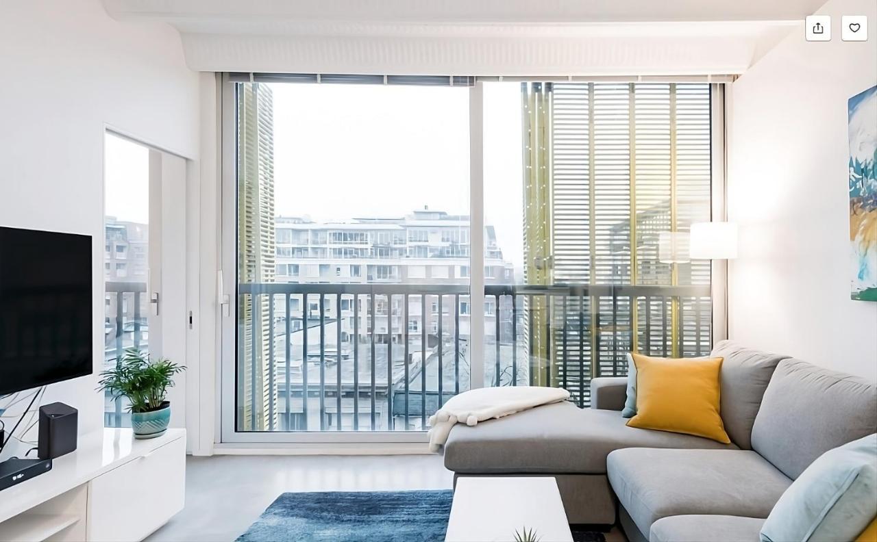 Modern, Bright & Central 1-Bed Downtown Apt Close To Rogers Arena فانكوفر المظهر الخارجي الصورة