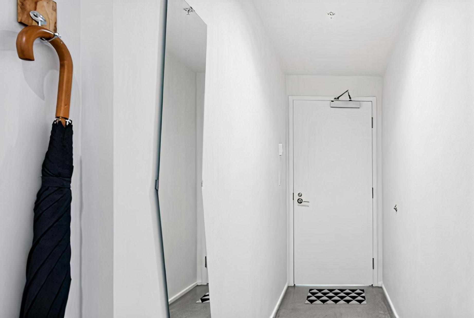 Modern, Bright & Central 1-Bed Downtown Apt Close To Rogers Arena فانكوفر المظهر الخارجي الصورة